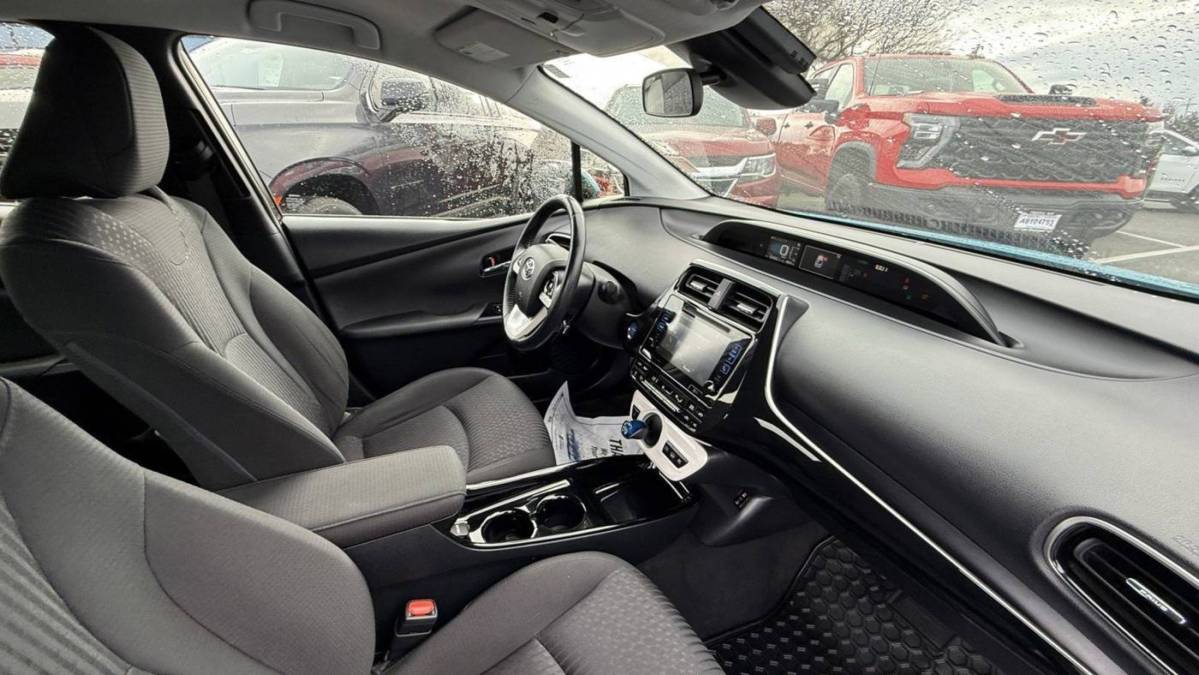 2018 Toyota Prius Prime - Images - 8