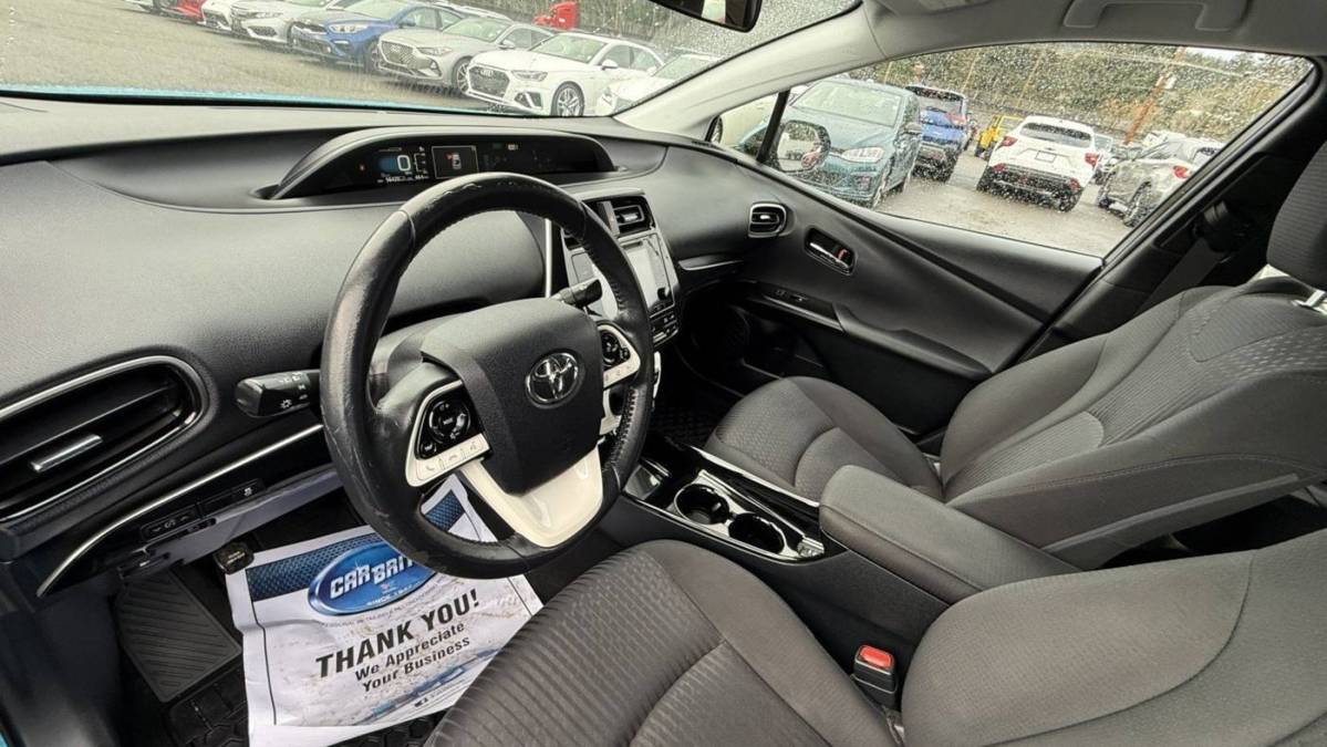 2018 Toyota Prius Prime - Images - 17
