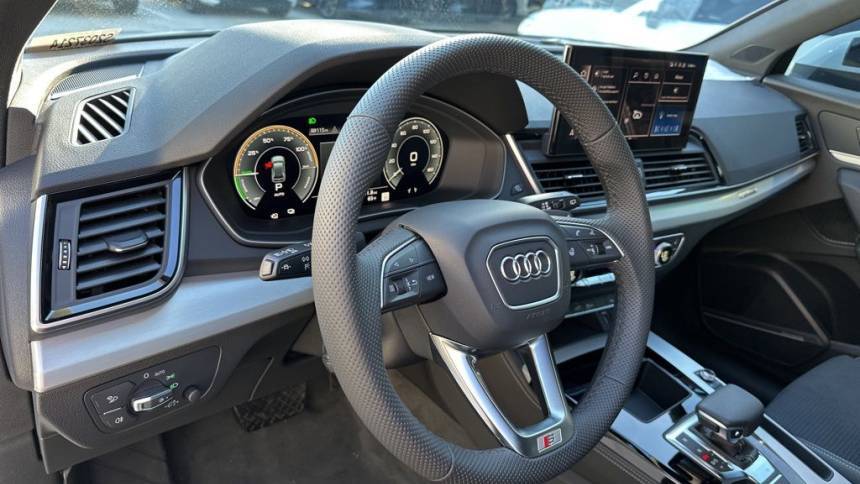 2025 Audi Q5 WA1E2AFY9S2037214