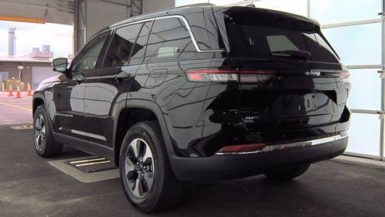 2023 Jeep Grand Cherokee 1C4RJYB69PC626210