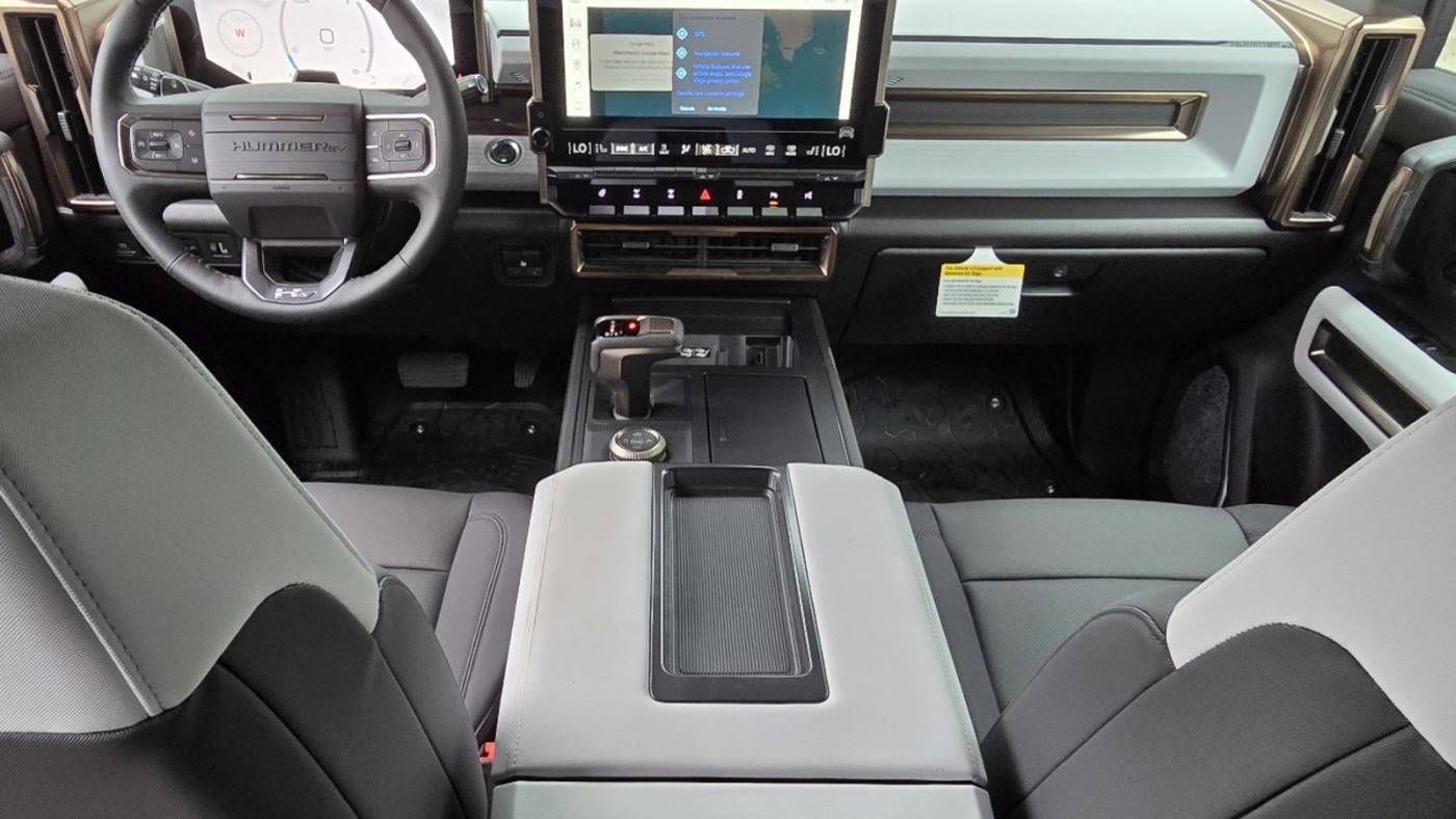 2025 GMC HUMMER EV SUV 1GKB0RDC3SU102166