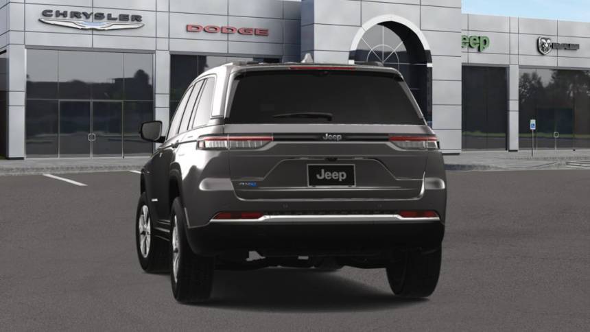 2025 Jeep Grand Cherokee 1C4RJYB63S8680582