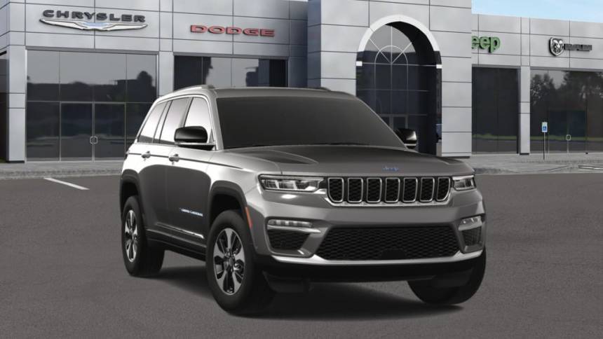 2025 Jeep Grand Cherokee 1C4RJYB63S8680582