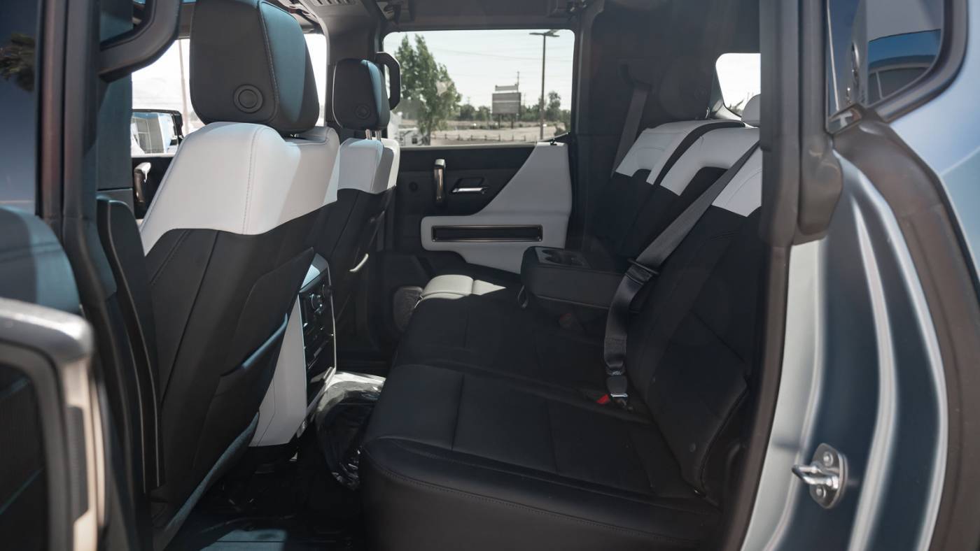 2024 GMC HUMMER EV SUV 1GKB0SDC1RU108730