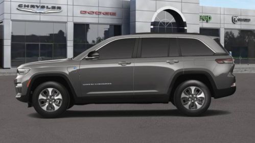2025 Jeep Grand Cherokee 1C4RJYB63S8680582