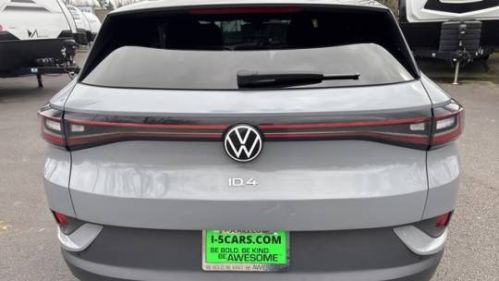 2021 Volkswagen ID.4 WVGRMPE27MP037358