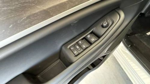 2025 Jeep Grand Cherokee 1C4RJYB63S8685359