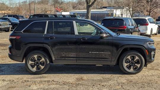 2024 Jeep Grand Cherokee 1C4RJYB61RC113973