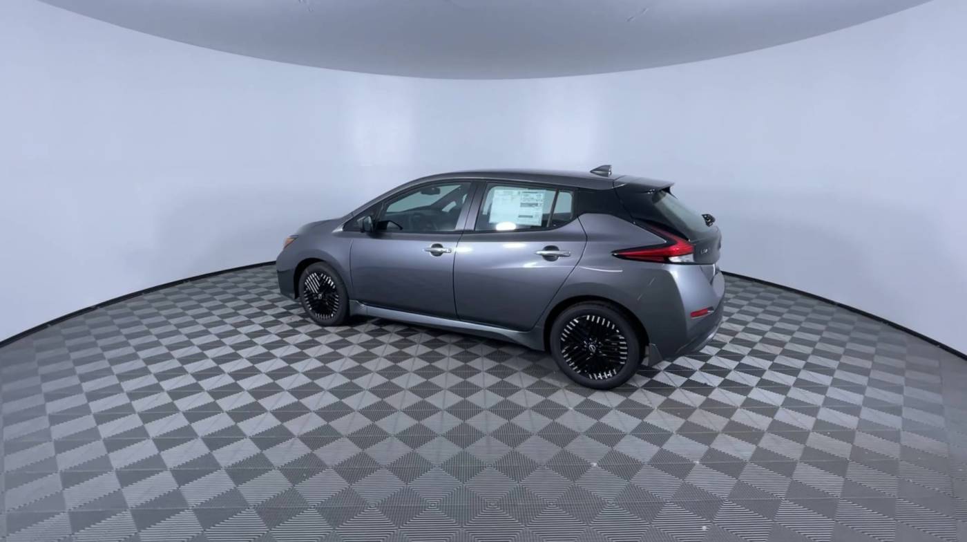 2025 Nissan LEAF 1N4CZ1CV1SC565137
