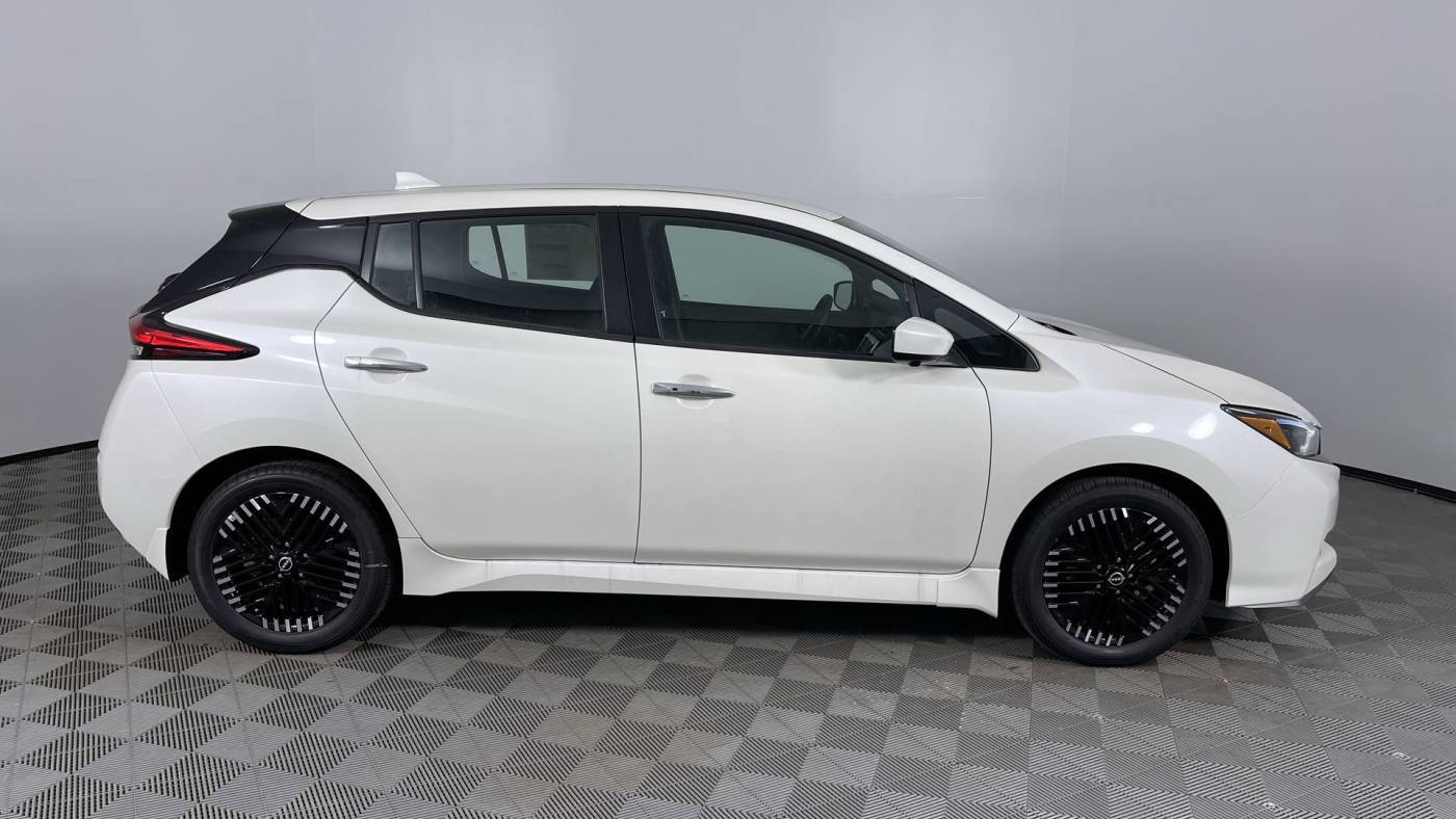 2025 Nissan LEAF 1N4CZ1CV1SC550766