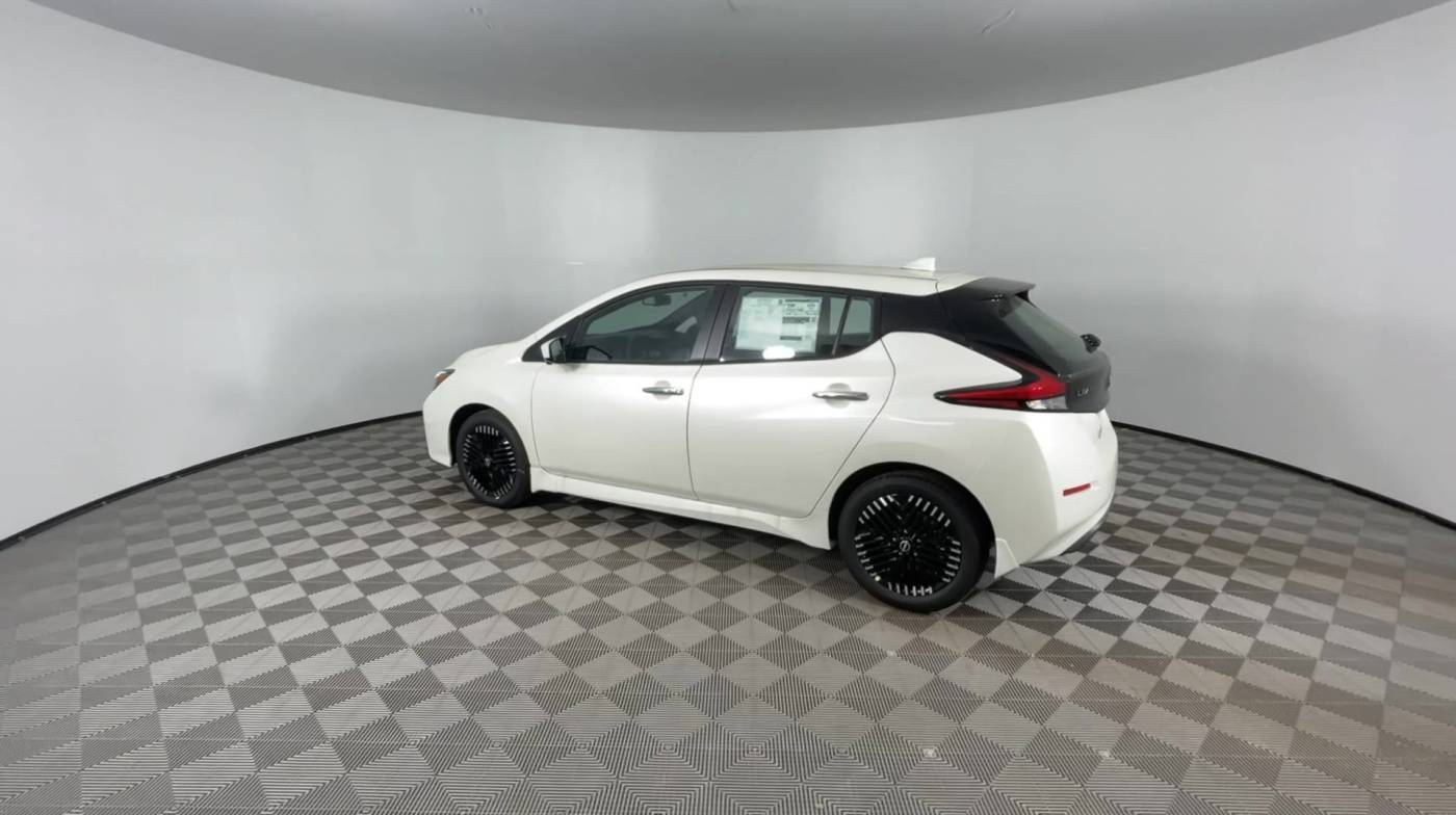 2025 Nissan LEAF 1N4CZ1CV1SC550766