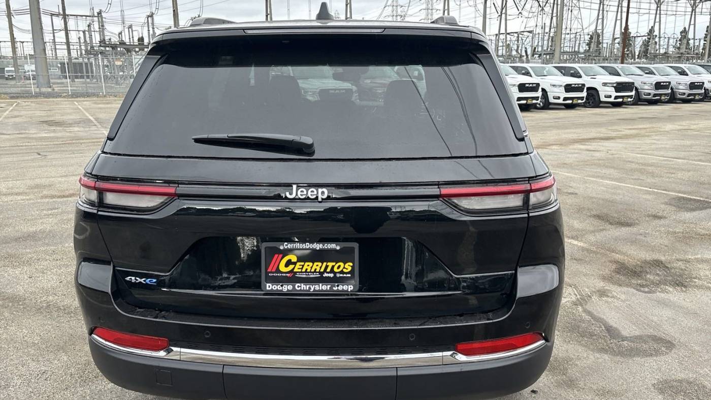 2025 Jeep Grand Cherokee 1C4RJYB6XSC273016