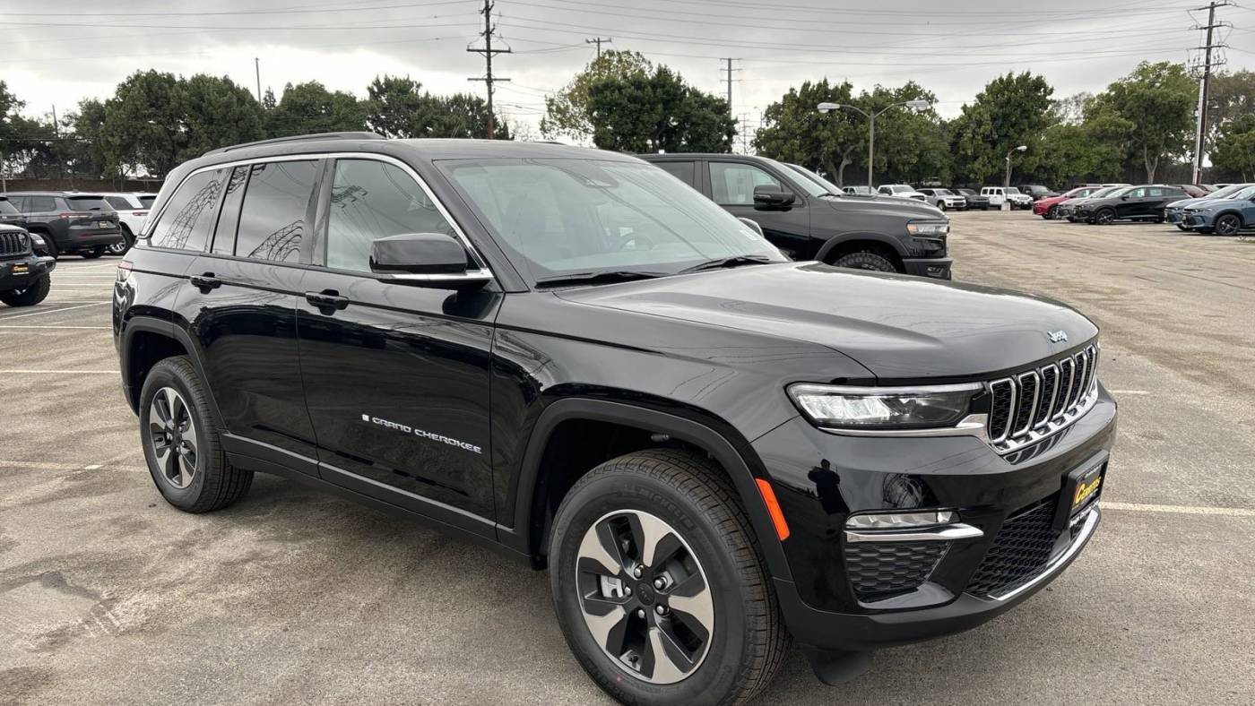 2025 Jeep Grand Cherokee 1C4RJYB6XSC273016
