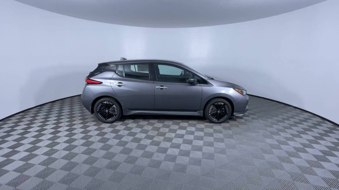 2025 Nissan LEAF 1N4CZ1CV1SC565137