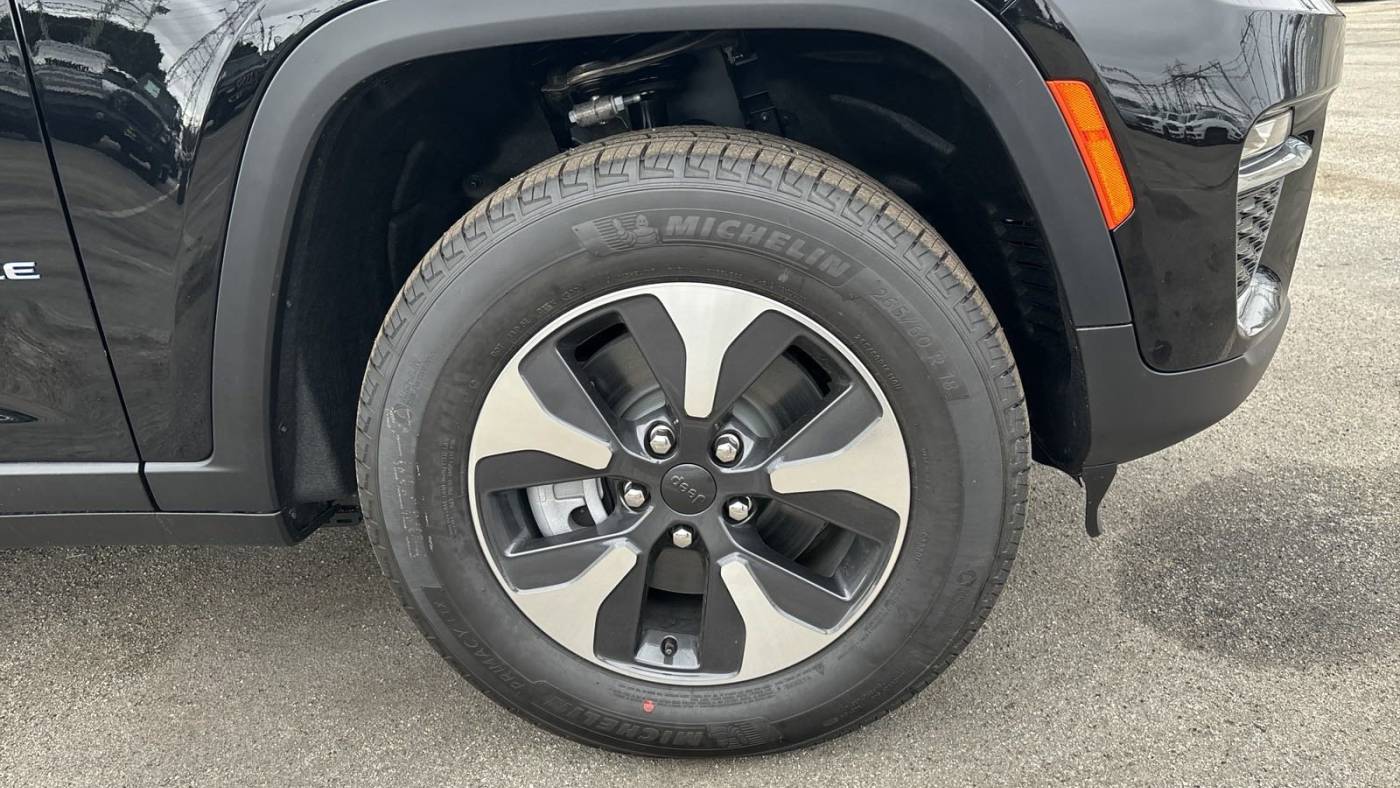 2025 Jeep Grand Cherokee 1C4RJYB6XSC273016