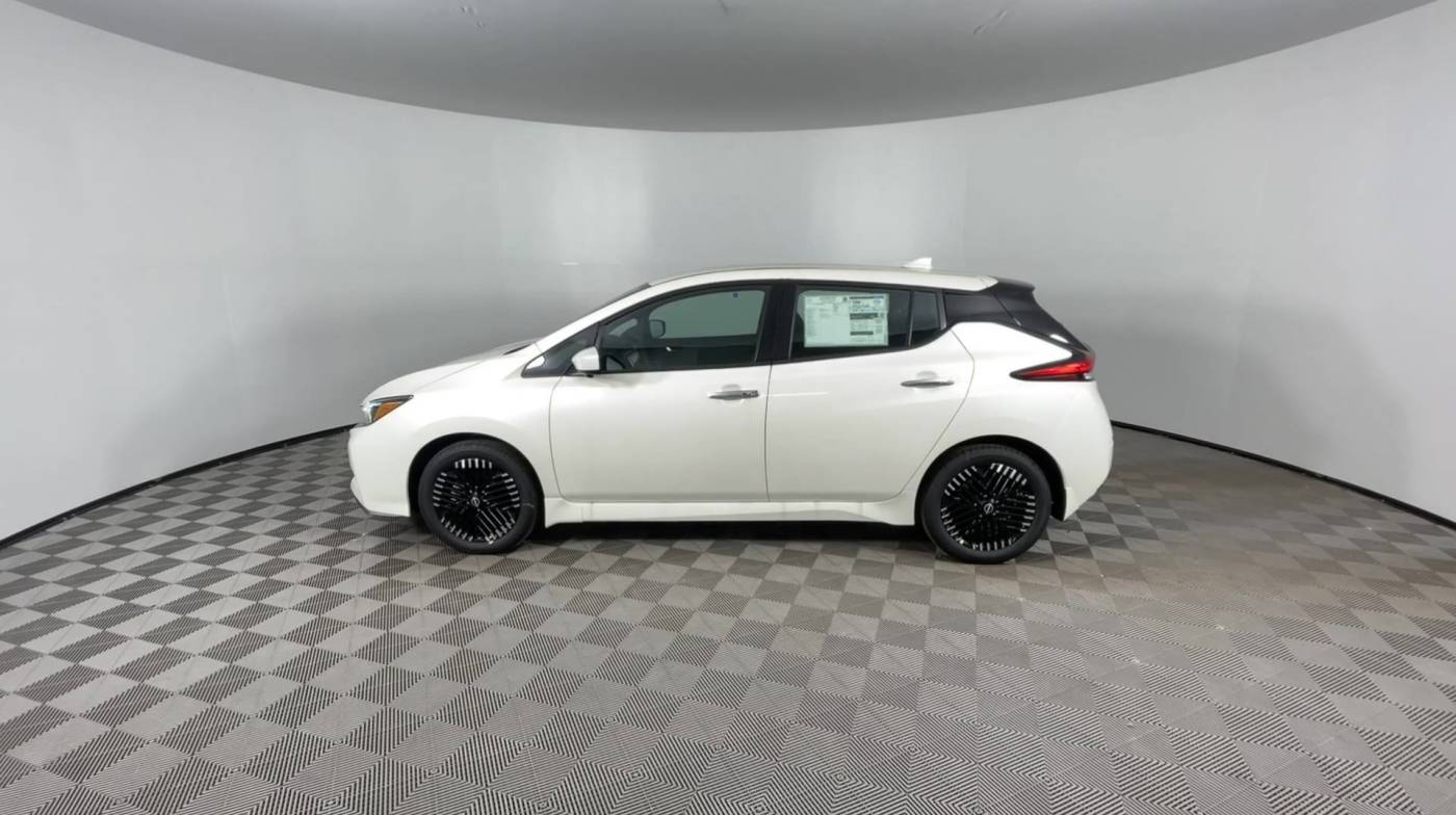 2025 Nissan LEAF 1N4CZ1CV1SC550766
