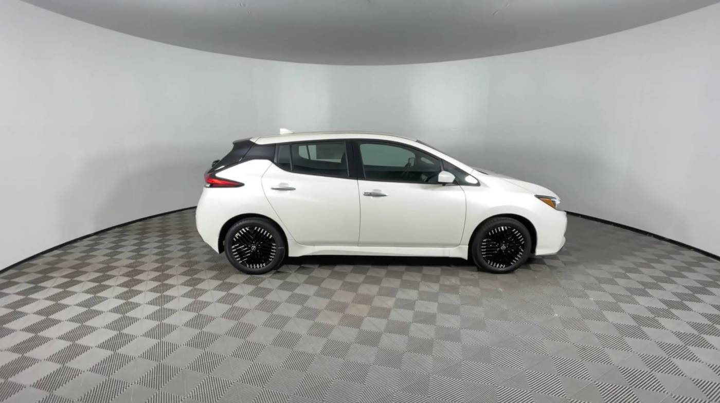 2025 Nissan LEAF 1N4CZ1CV1SC550766