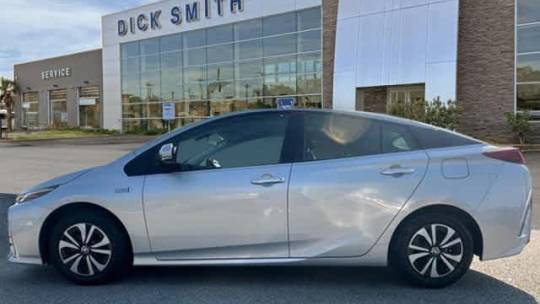 2018 Toyota Prius Prime - Images - 4