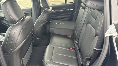 2025 Jeep Grand Cherokee 1C4RJYB6XSC273016
