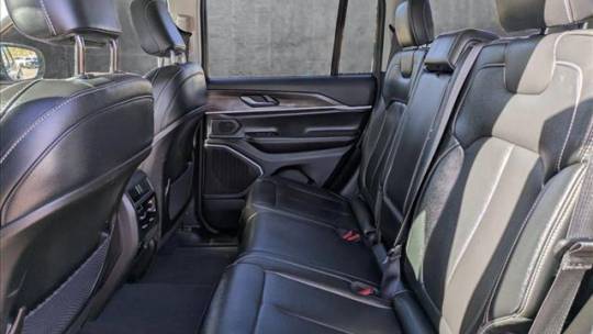 2023 Jeep Grand Cherokee 1C4RJYB69PC624005