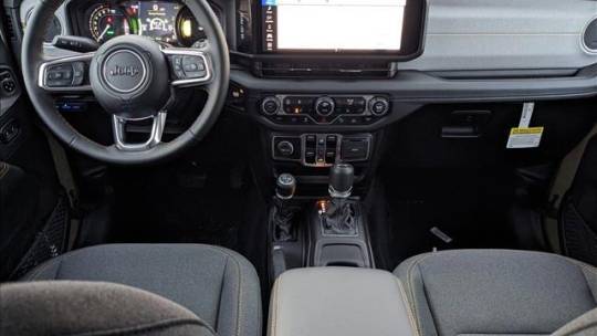 2025 Jeep Wrangler 1C4RJXP61SW533742