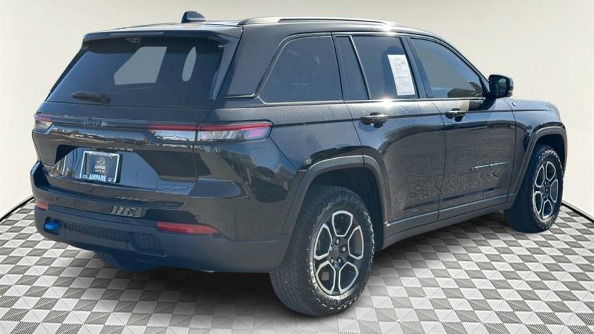 2022 Jeep Grand Cherokee 1C4RJYC66N8715568
