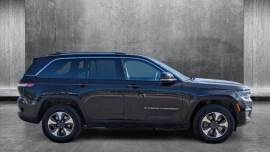 2023 Jeep Grand Cherokee 1C4RJYB69PC624005
