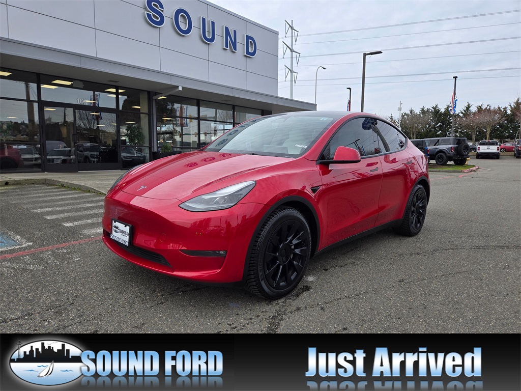 2023 Tesla Model Y 7SAYGDEE4PF625512