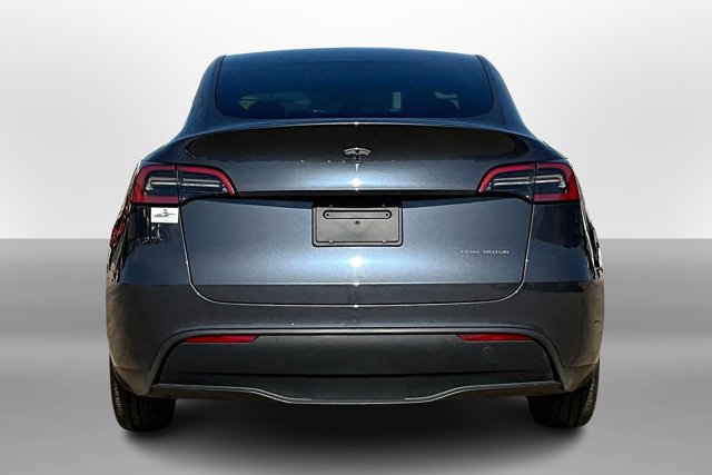 2023 Tesla Model Y 7SAYGDEEXPA208005