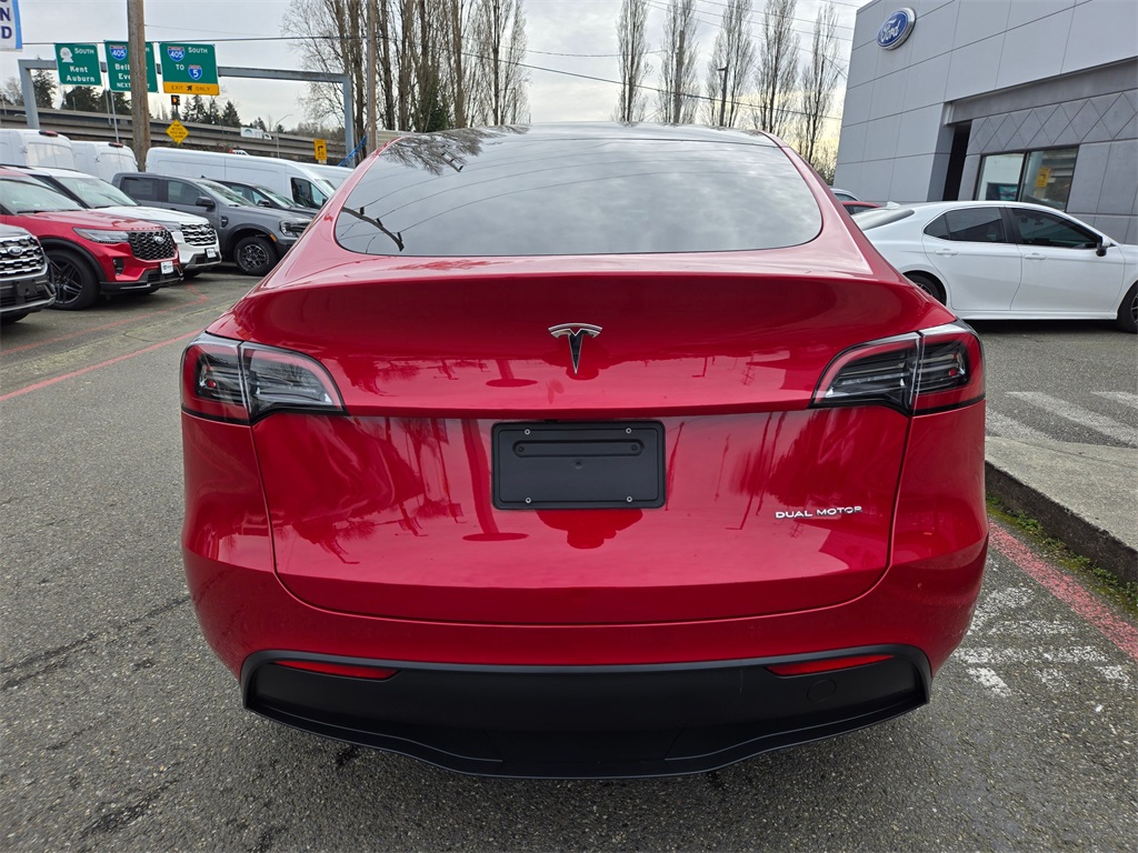 2023 Tesla Model Y 7SAYGDEE4PF625512