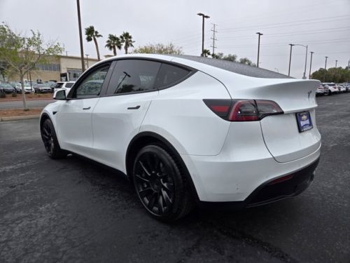 2022 Tesla Model Y 7SAYGAEE4NF383770