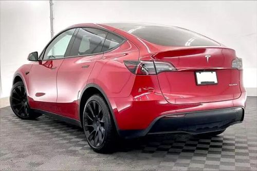 2023 Tesla Model Y 7SAYGDEE7PF752819