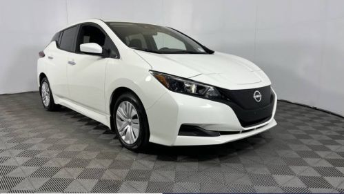 2023 Nissan LEAF 1N4AZ1BV8PC563532