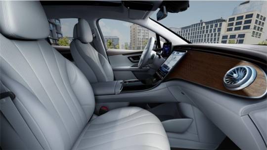2025 Mercedes EQE SUV 4JGGM1CB6SA061044