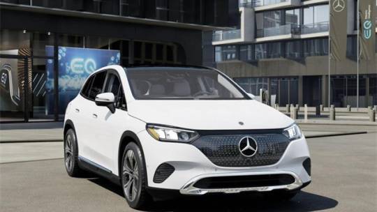 2025 Mercedes EQE SUV 4JGGM1CB6SA061044