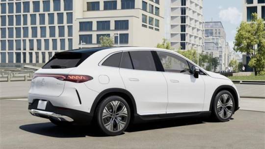 2025 Mercedes EQE SUV 4JGGM1CB6SA061044