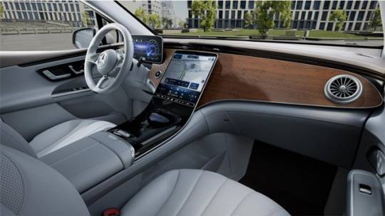 2025 Mercedes EQE SUV 4JGGM1CB6SA061044