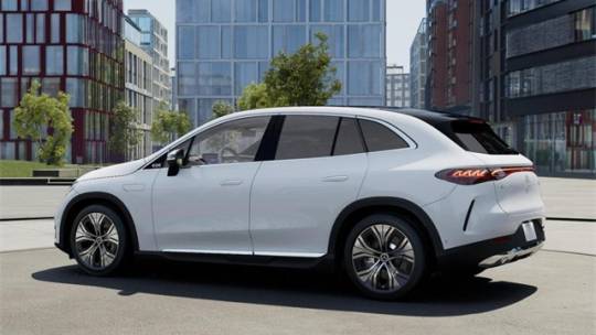 2025 Mercedes EQE SUV 4JGGM1CB6SA061044
