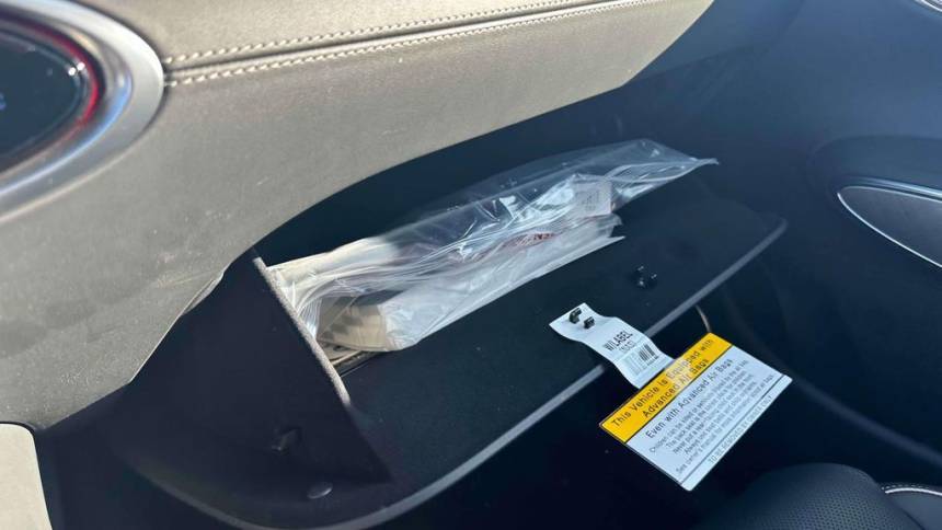 2025 Genesis Electrified GV70 5NMMCET1XSH004778