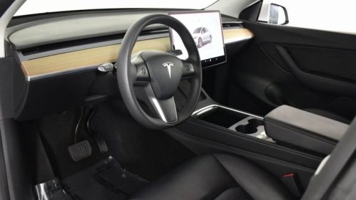 2022 Tesla Model Y 7SAYGDEE0NF356356