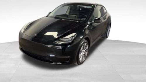 2022 Tesla Model Y 7SAYGDEE7NA014982