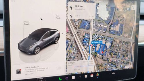 2023 Tesla Model Y 7SAYGDEE7PF683582