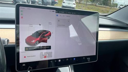 2018 Tesla Model 3 5YJ3E1EB3JF110977