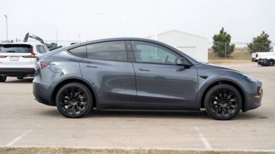 2023 Tesla Model Y 7SAYGDEEXPF890600