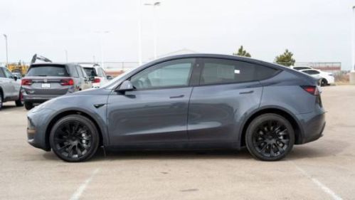 2023 Tesla Model Y 7SAYGDEEXPF890600