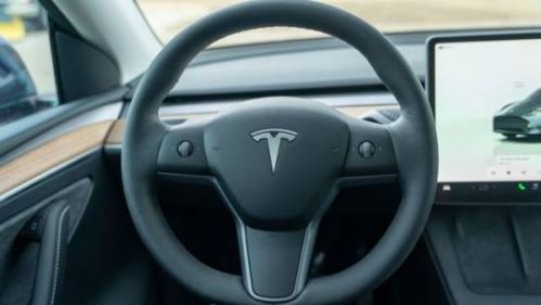 2023 Tesla Model Y 7SAYGDEEXPF890600