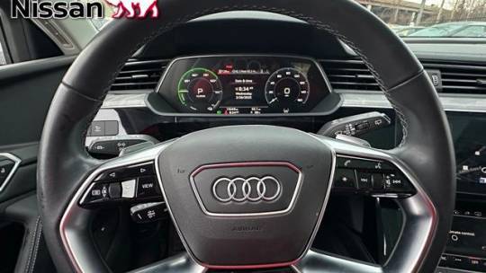 2024 Audi Q8 e-tron WA14AAGE5RB013036