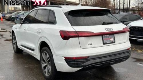 2024 Audi Q8 e-tron WA14AAGE5RB013036