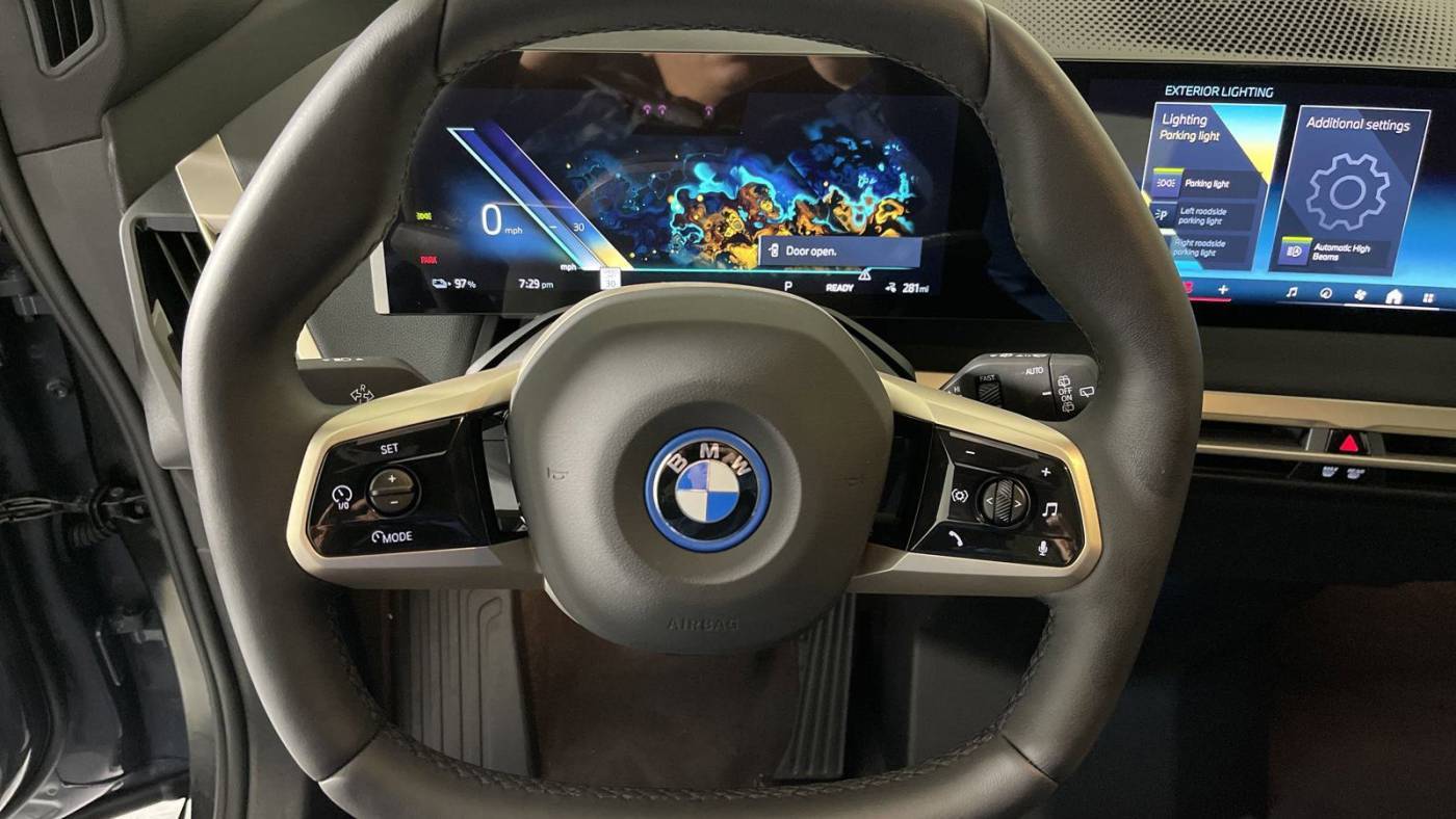 2025 BMW iX WB523CF07SCU37421