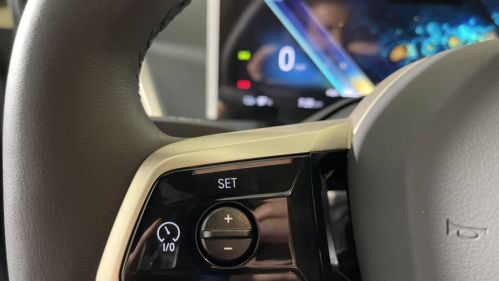2025 BMW iX WB523CF07SCU37421